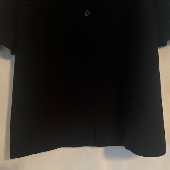 Elegant Tristan & Iseut Black Long Jacket: Size 2 - Picture 7 of 16